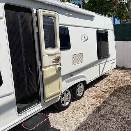 Caravana Estatica En Mediterraneo *