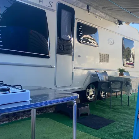 Caravana Estatica En Mediterraneo *