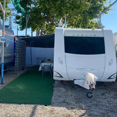 Caravana Estatica En Mediterraneo *