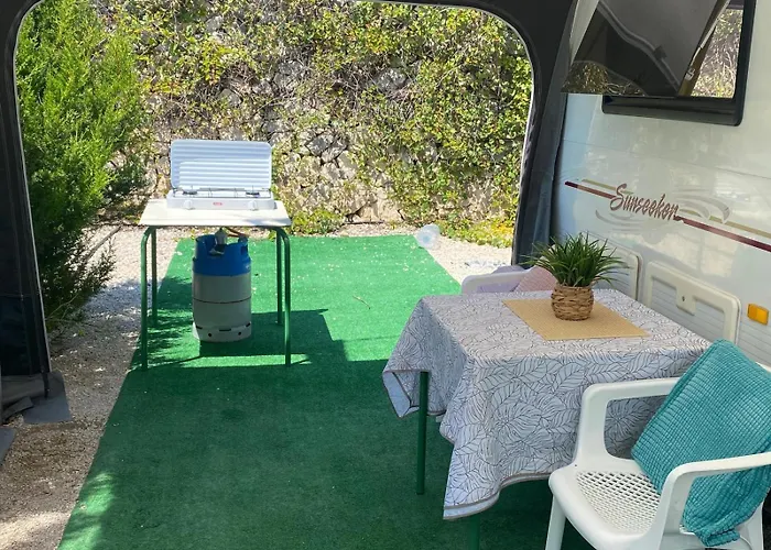 Campeggio Caravana Estática En Mediterraneo *