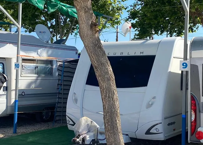 Caravana Estática En Mediterraneo