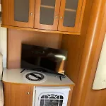 Caravana Estatica En Mediterraneo