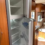 Caravana Estatica En Mediterraneo