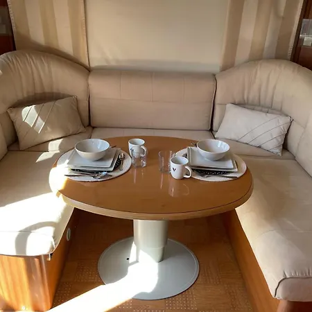 Caravana Estatica En Mediterraneo 营地 *