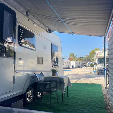 Κάμπινγκ Caravana Estatica En Mediterraneo Κάλπε